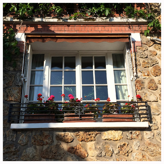 Pose de fenêtres bois sur mesure à Saint-Cloud 92