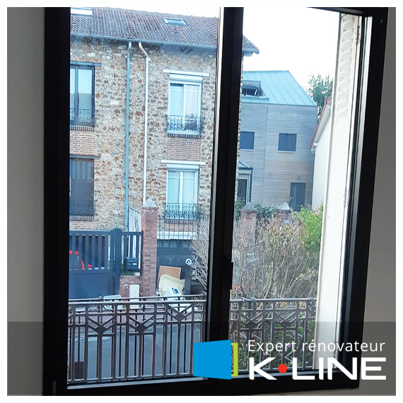 Pose de fenêtres en aluminium KLINE dans les Hauts-de-Seine 92 - La Fermeture Parisienne